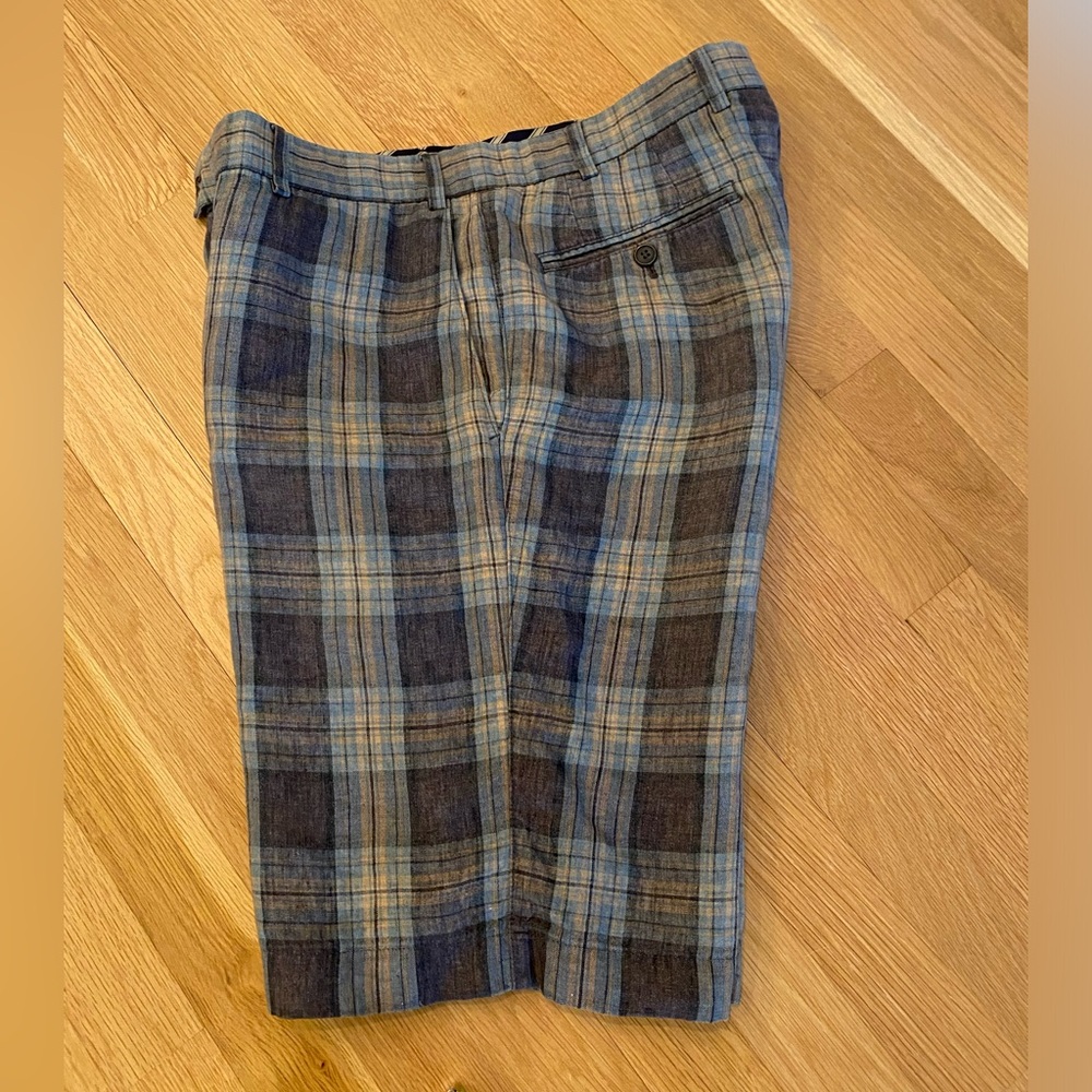 Hiltl Mens Gray Charcoal Tan Plaid Shorts / Flat Front Panel / Size 34